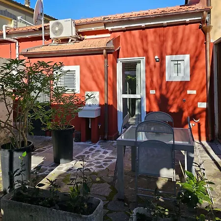 Domus Regia Apartment *